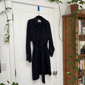Slouchy wrap trench coat in black